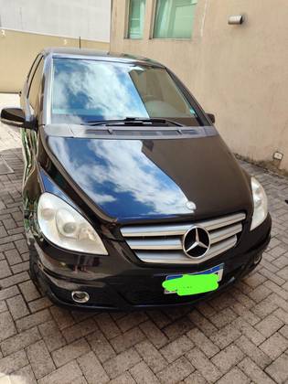 MERCEDES-BENZ B 180 1.7 8V GASOLINA 4P AUTOMÁTICO